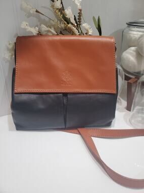 Vera Pelle Two Tone Leather Crossbody